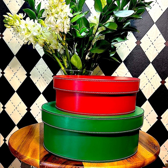 Nesting Leather Boxes Set of 2 – Red & Green – Cylindrical Storage - Large - Picture 9 of 17